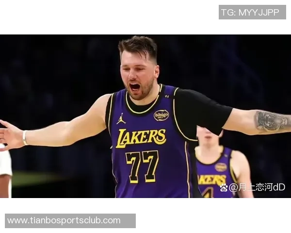 浓眉本赛季总得分407分东契奇首节得分已超越他